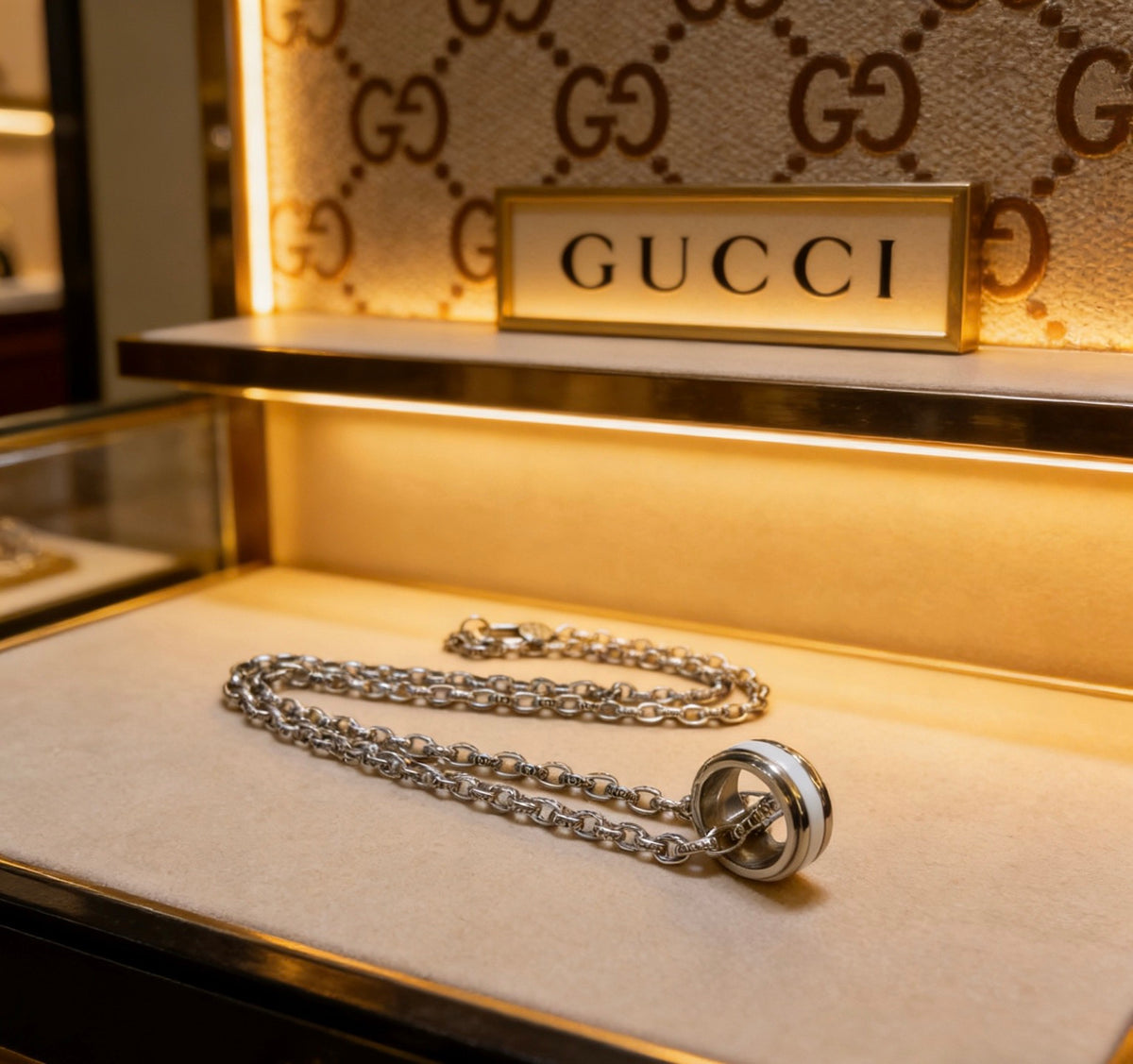 Gucci Anger Forest Interlocking G Antiqued Chain Necklace - album image 2