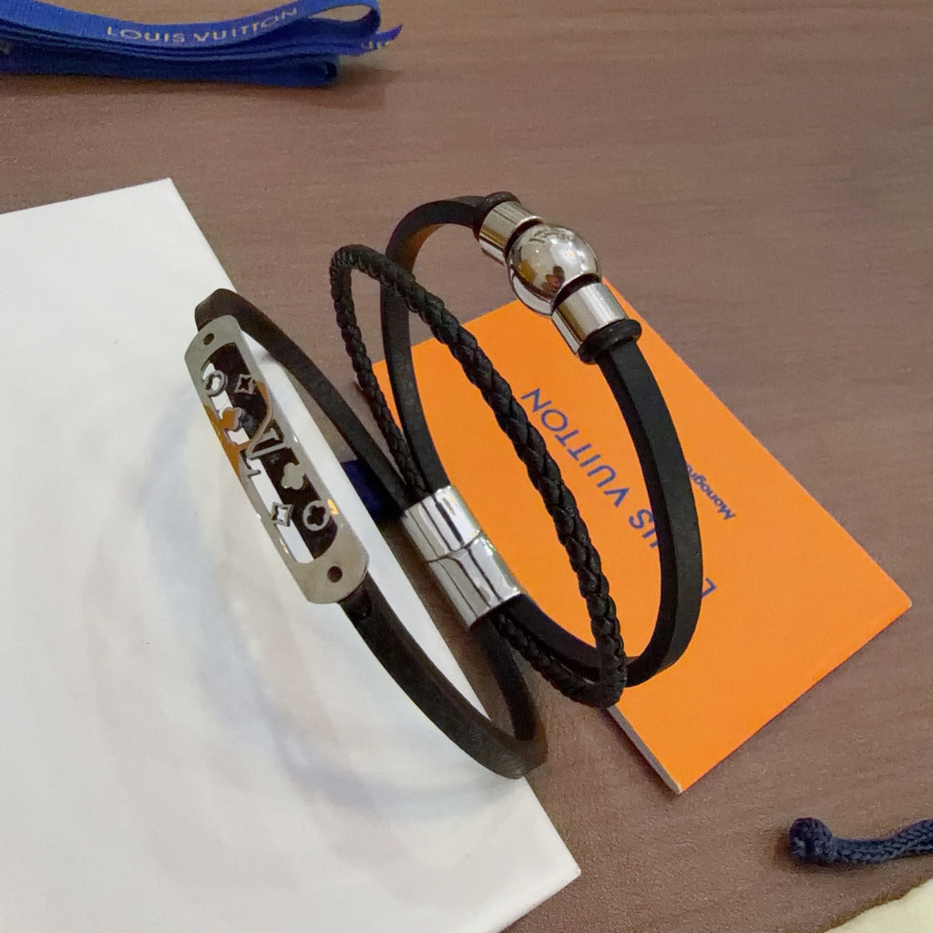 Louis Vuitton Blue Antiqued Leather Chain Bracelet - album image 5