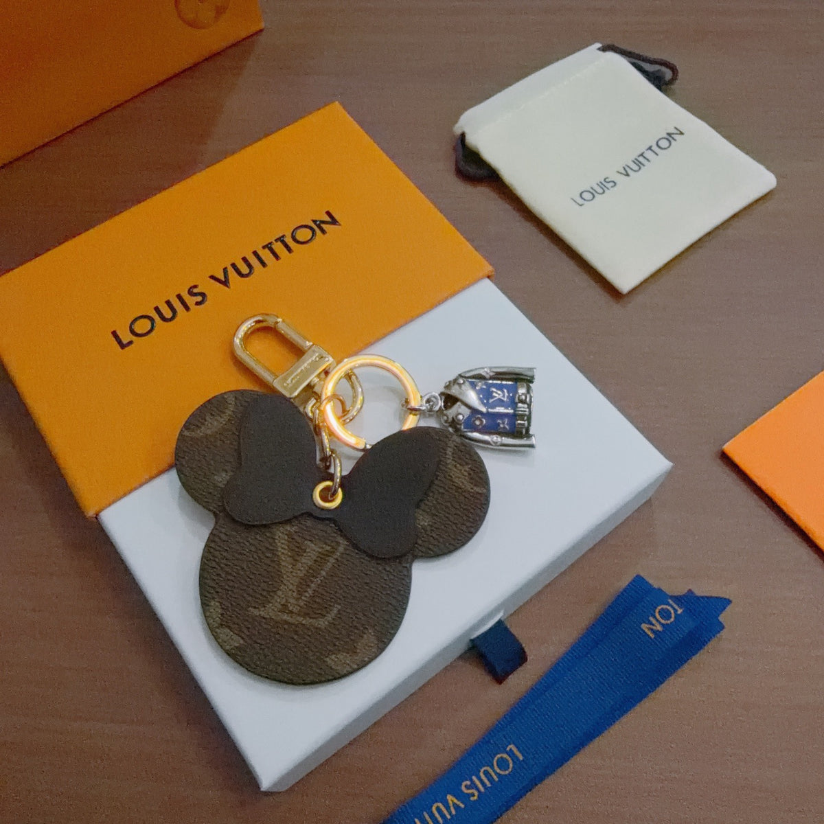 Louis Vuitton Brown Flower and Monogram Disc Keychain - album image 2