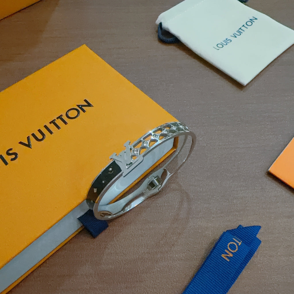 Louis Vuitton Silver-Tone Engraved Open Bangle - album image 4
