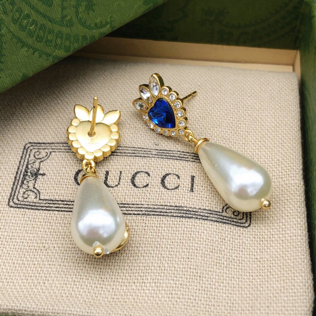 Gucci Teardrop Pearl Earrings - album image 4