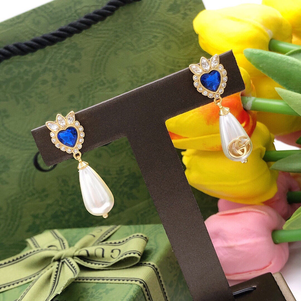 Gucci Teardrop Pearl Earrings - album image 8
