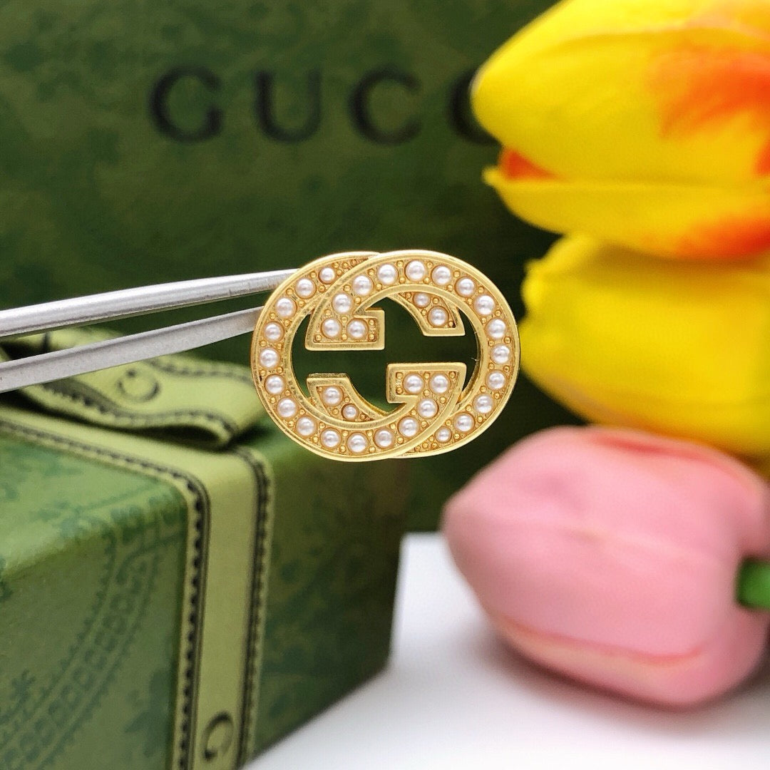 Gucci Interlocking G Pearl Mini Earrings - album image 4