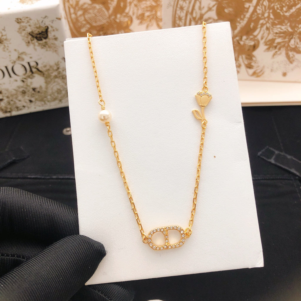 Dior Layered Star CD Necklace - product image 4