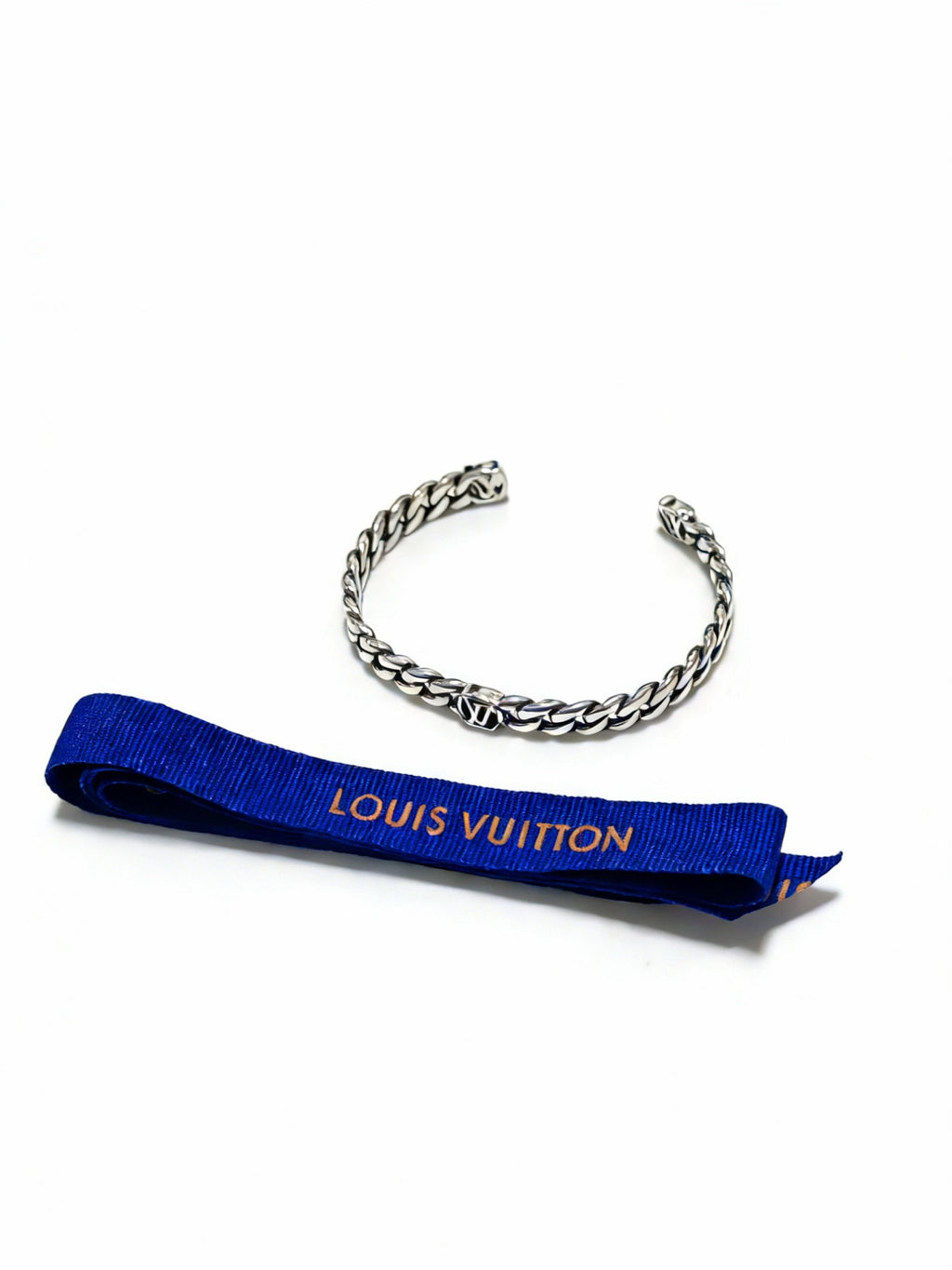 Louis Vuitton Silver-Tone Open Antiqued Chain Bracelet - album image 2