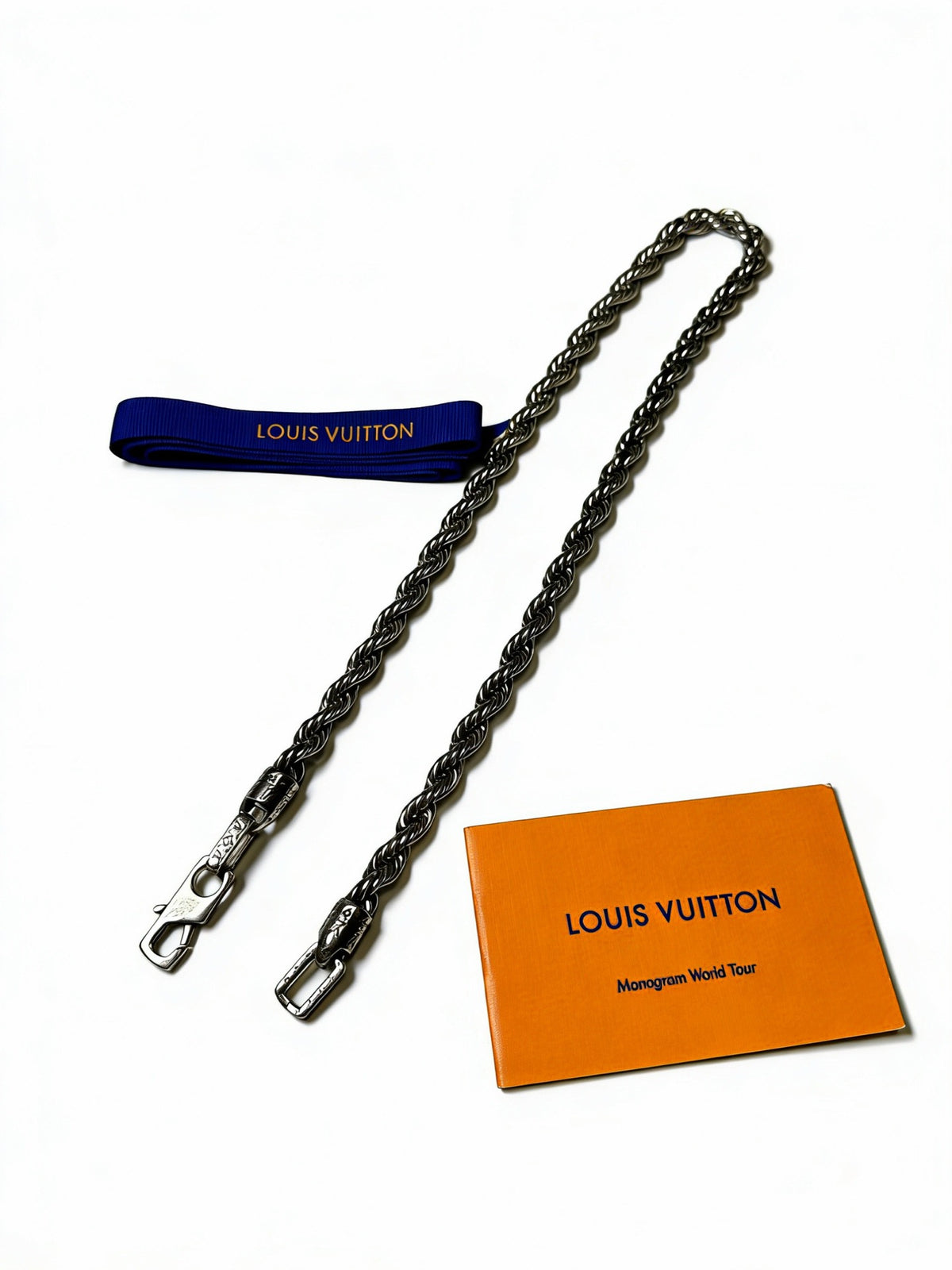 Louis Vuitton Silver-Tone Antiqued Chain Necklace - album image 2