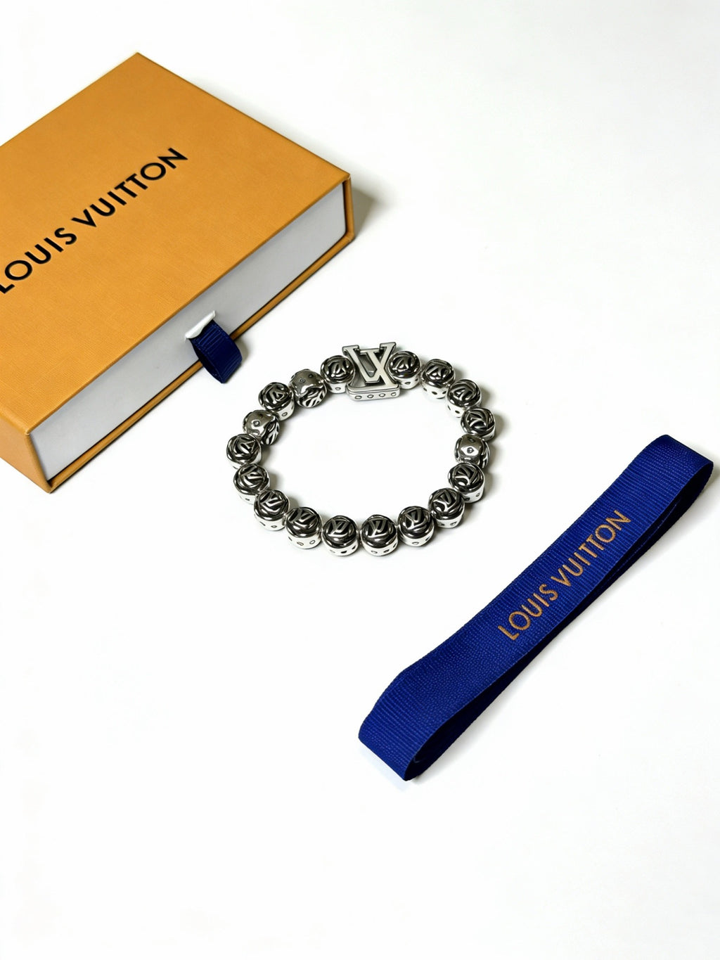 Louis Vuitton Silver-Tone Antiqued Cuban Link Chain Bracelet - album image 7