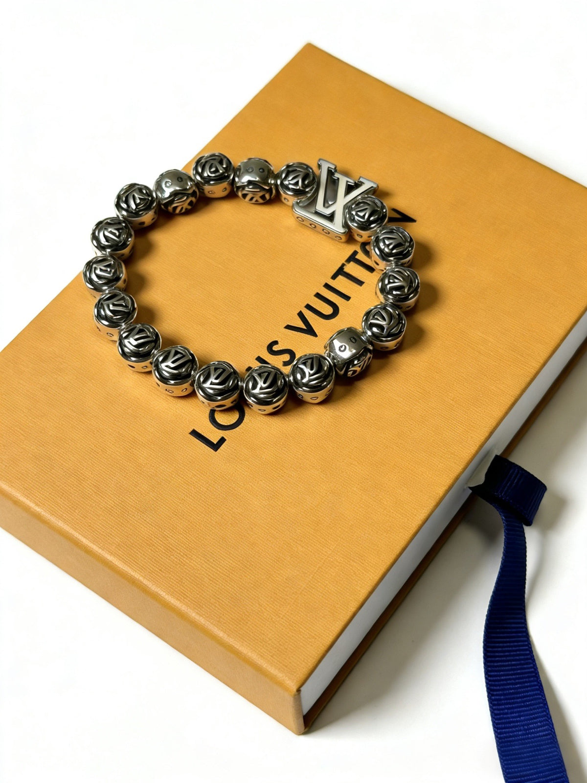 Louis Vuitton Silver-Tone Antiqued Cuban Link Chain Bracelet - album image 2