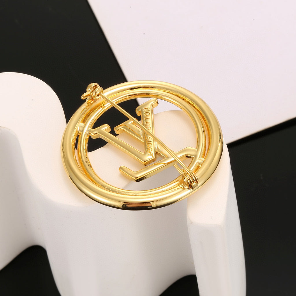 Louis Vuitton LV Letter Brooch - album image 3