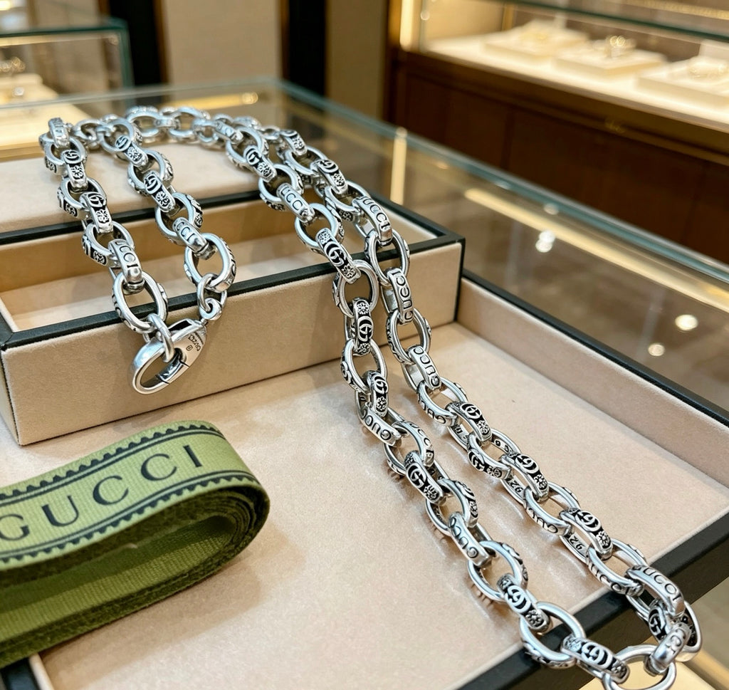 Gucci Anger Forest Interlocking G Antiqued Chain Necklace - album image 9