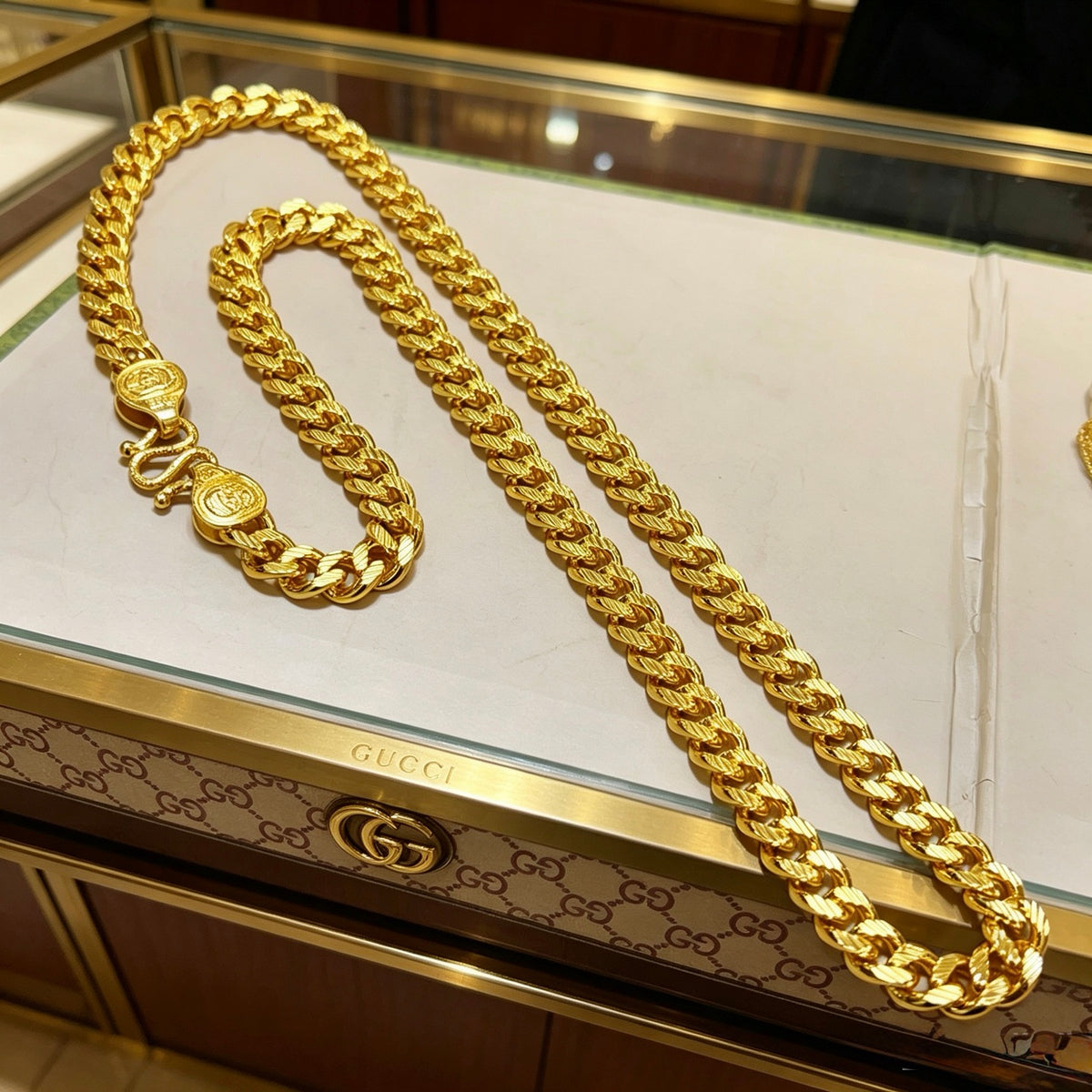 Gucci Anger Forest Interlocking G Antiqued Chain Necklace - album image 2