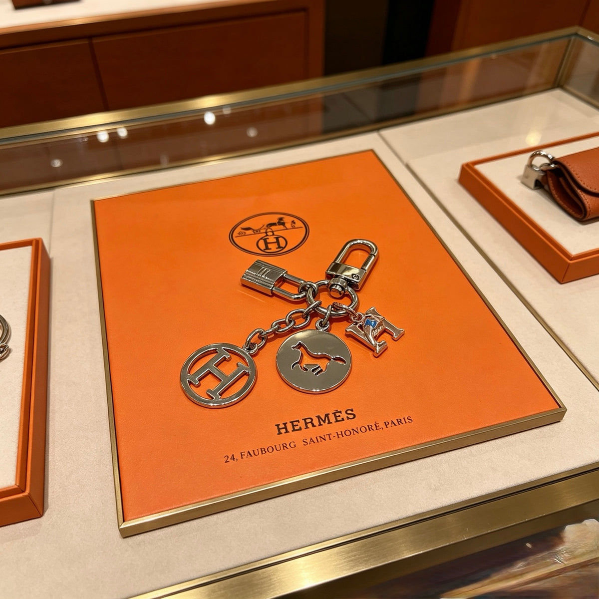 Hermès Silver-Tone H Disc and Handbag-Charm Keychain - album image 5