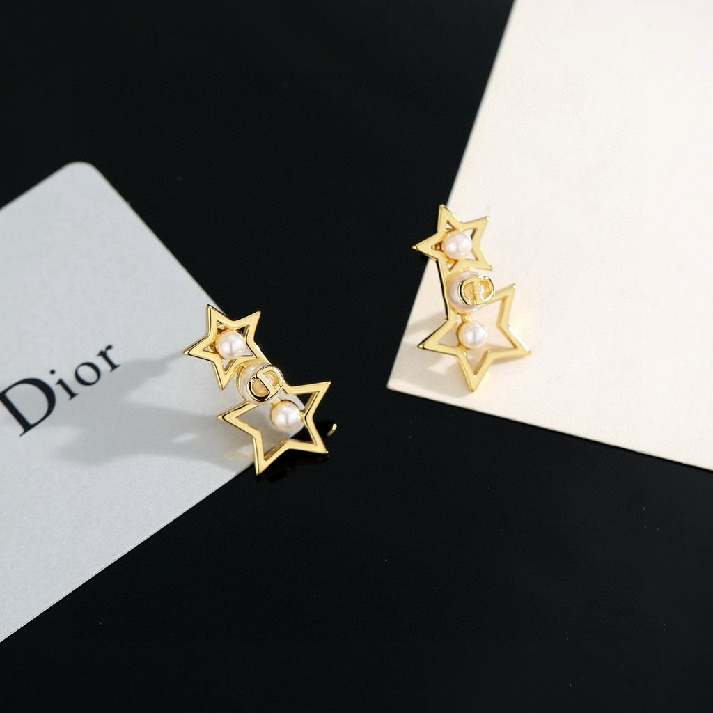 Dior Open Star Drop Earrings - product image 4