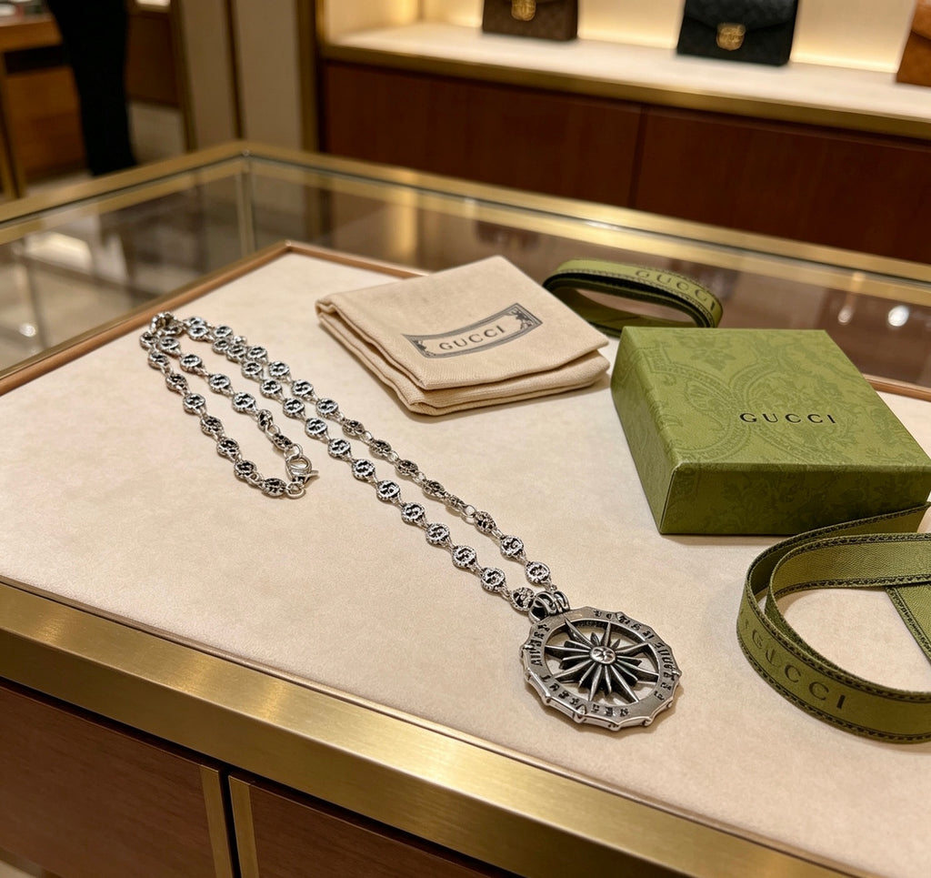 Gucci Anger Forest Interlocking G Antiqued Chain Necklace - album image 2