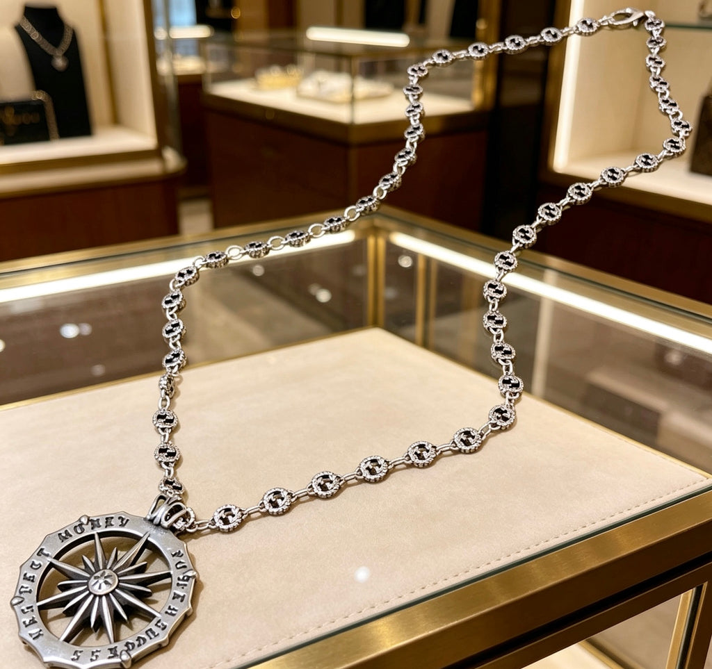 Gucci Anger Forest Interlocking G Antiqued Chain Necklace - album image 4