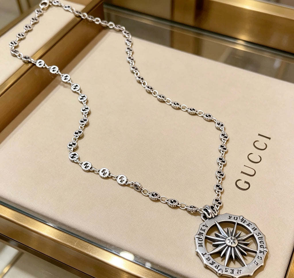 Gucci Anger Forest Interlocking G Antiqued Chain Necklace - album image 1