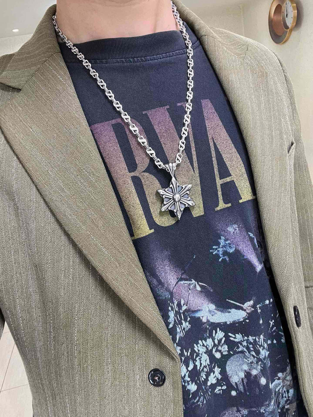 Gucci Anger Forest Interlocking G Mask Antiqued Chain Necklace - album image 9