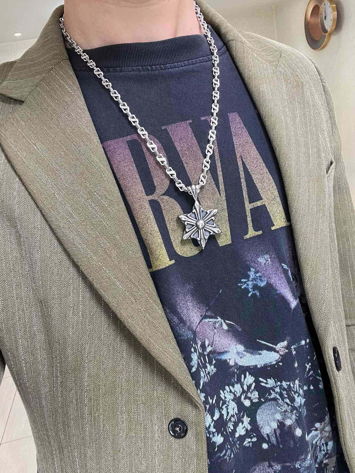 Gucci Anger Forest Interlocking G Mask Antiqued Chain Necklace - album image 9