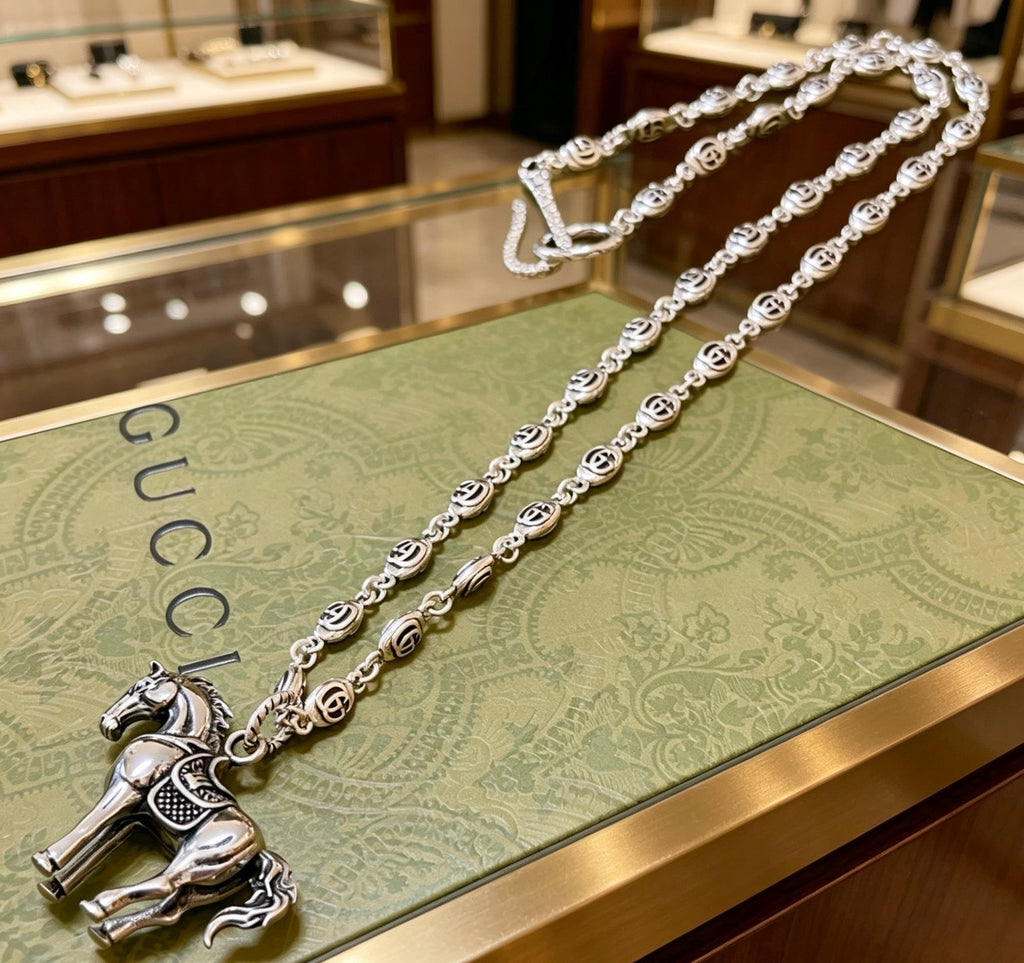 Gucci Anger Forest Interlocking G Antiqued Chain Necklace - album image 5