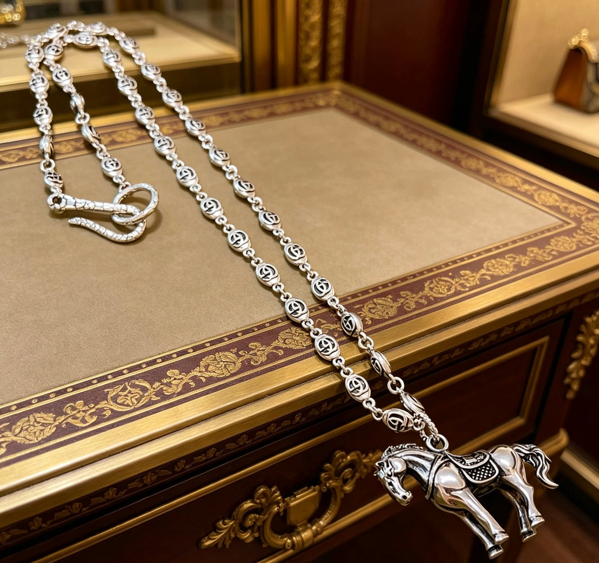 Gucci Anger Forest Interlocking G Antiqued Chain Necklace - album image 1