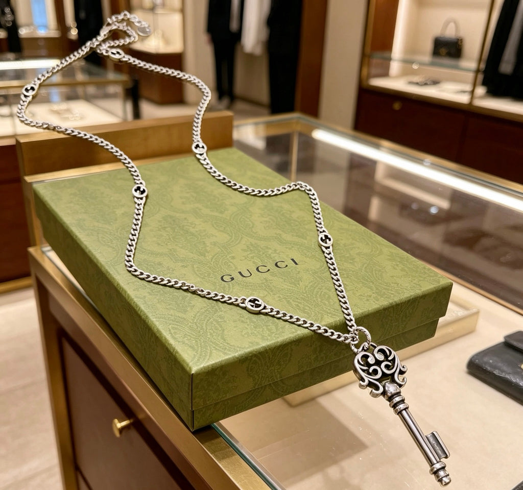Gucci Anger Forest Interlocking G Antiqued Chain Necklace - album image 8