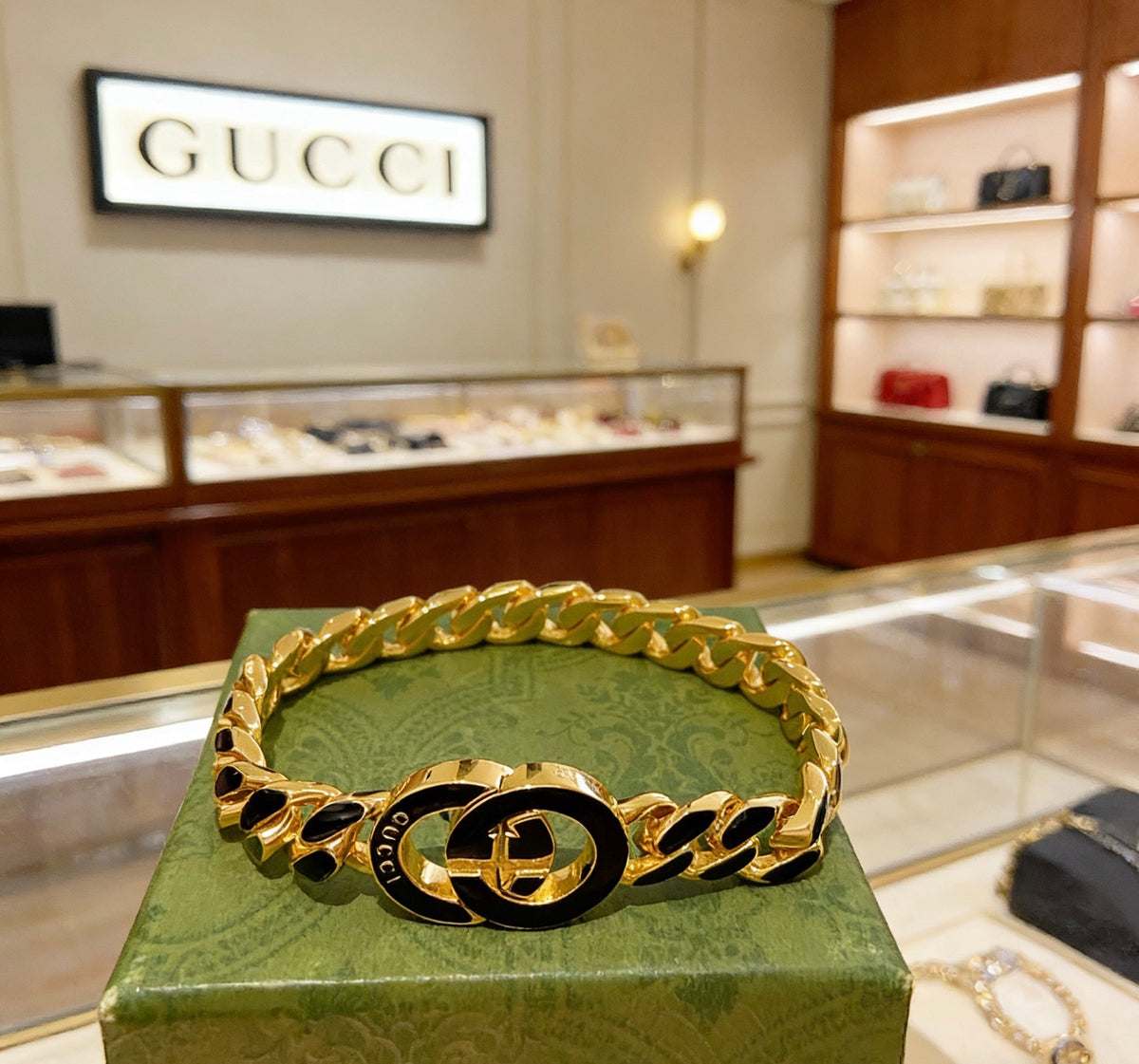 Gucci Enamel Bracelet - album image 8