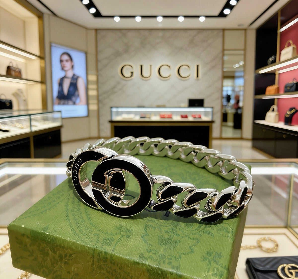 Gucci Enamel Bracelet - album image 9