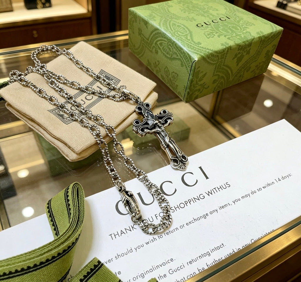 Gucci Anger Forest Interlocking G Antiqued Chain Necklace - album image 7