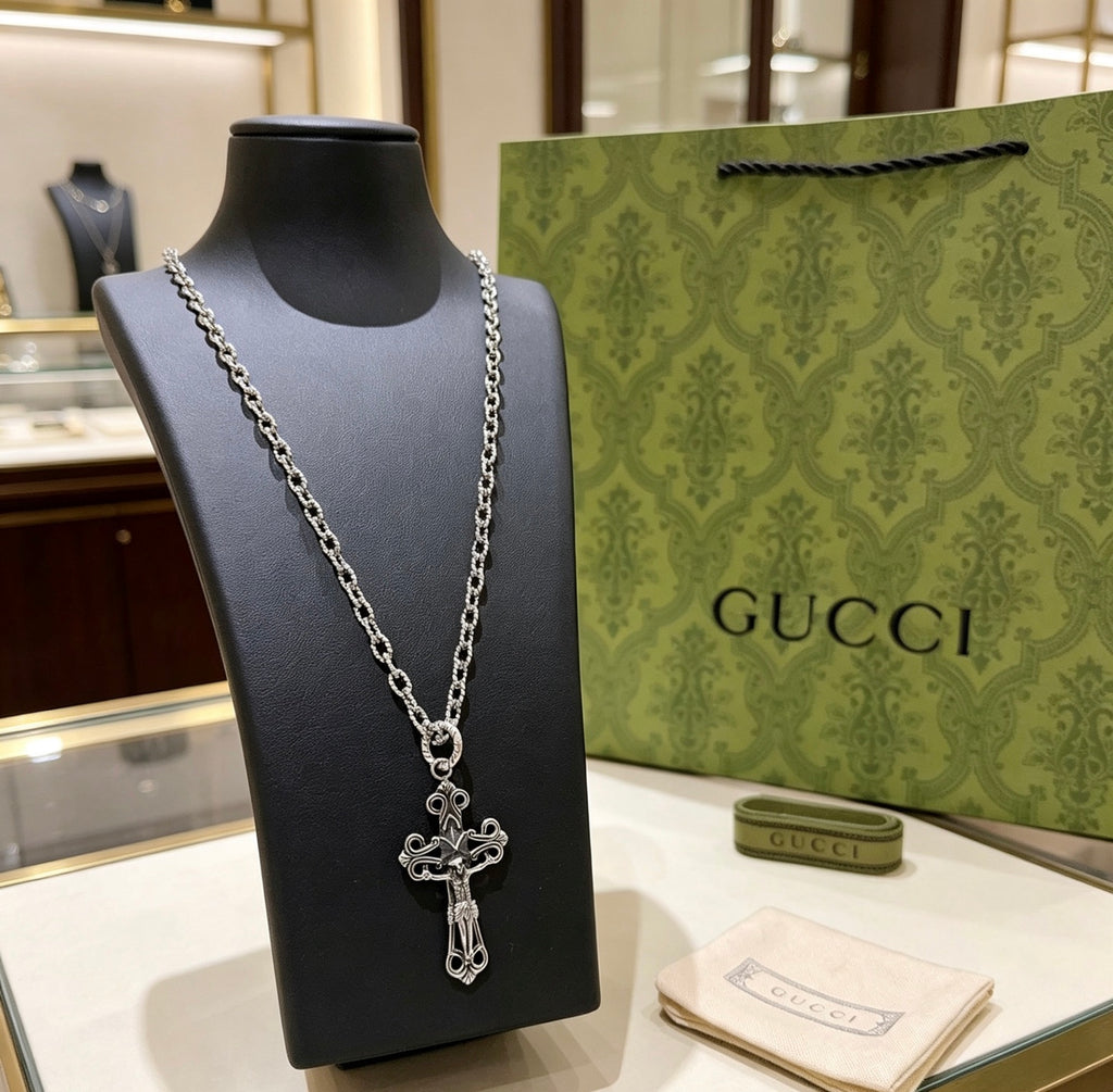 Gucci Anger Forest Interlocking G Antiqued Chain Necklace - album image 2