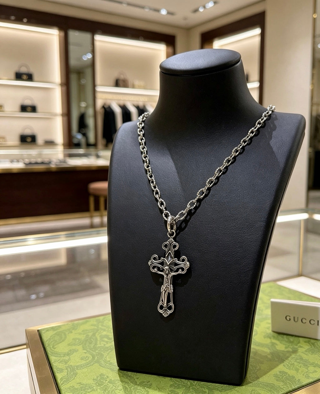 Gucci Anger Forest Interlocking G Antiqued Chain Necklace - album image 4