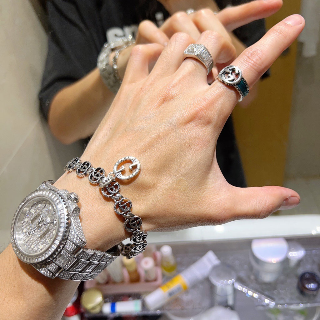 Gucci Silver-Tone G Medallion Link Bracelet with Circular Charm - album image 6
