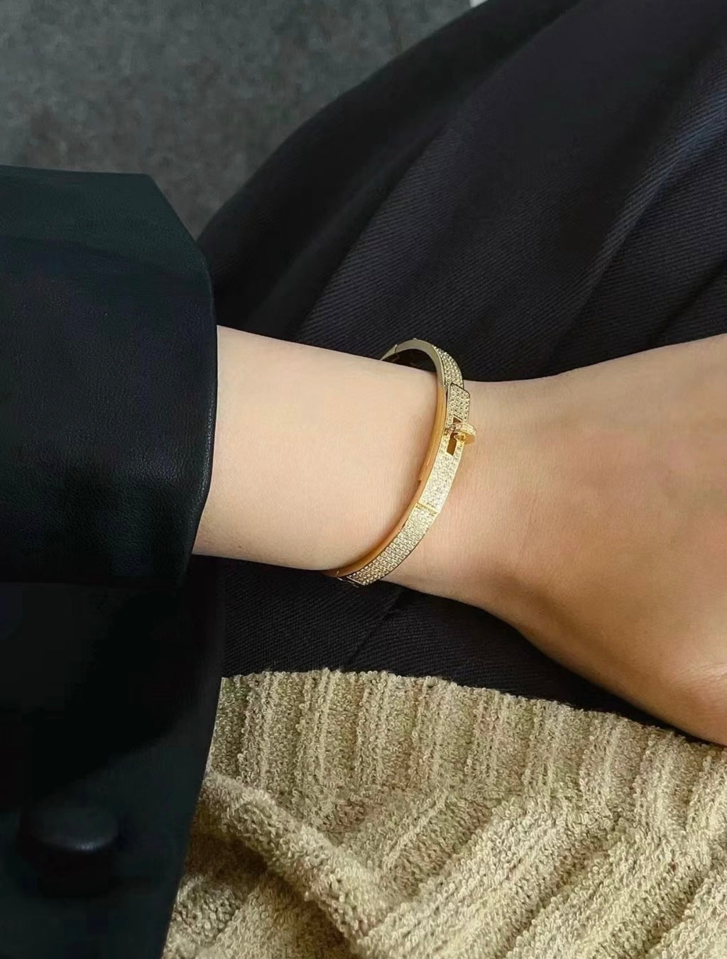 Hermès Rose Gold-Tone Orange Printed H-Clasp Bangle - album image 7