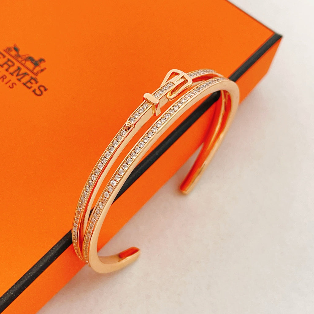 Hermès Rose Gold-Tone Rectangular-Link Pendant Necklace - album image 4