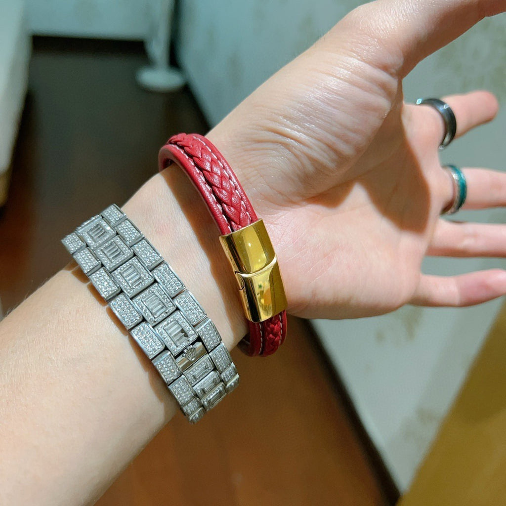 Gucci Anger Forest Interlocking G Guitar Antiqued Leather Bracelet - album image 4