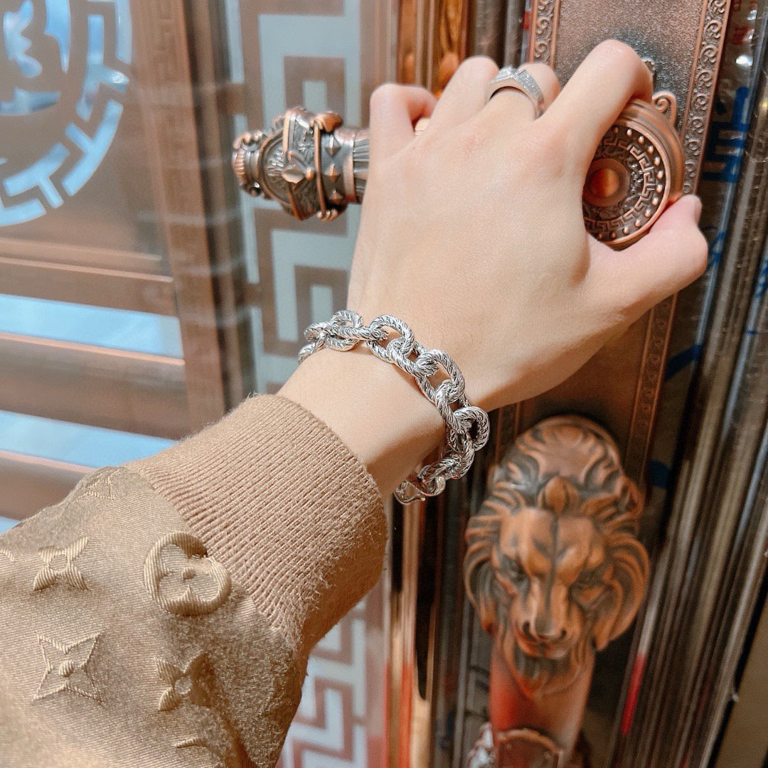 Gucci Silver-Tone Oversized Oval Link Bracelet - album image 7
