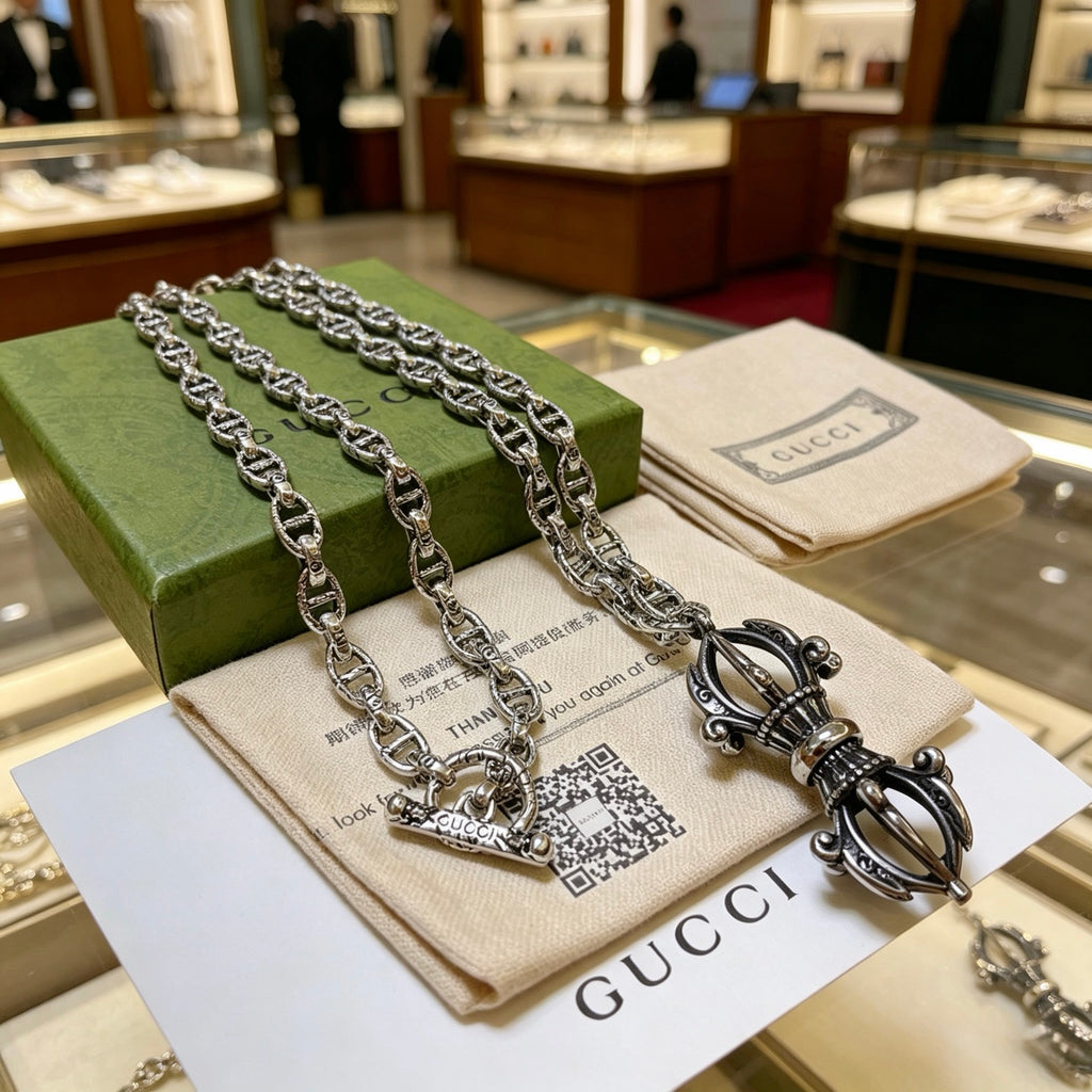 Gucci Anger Forest Interlocking G Antiqued Chain Necklace - album image 9