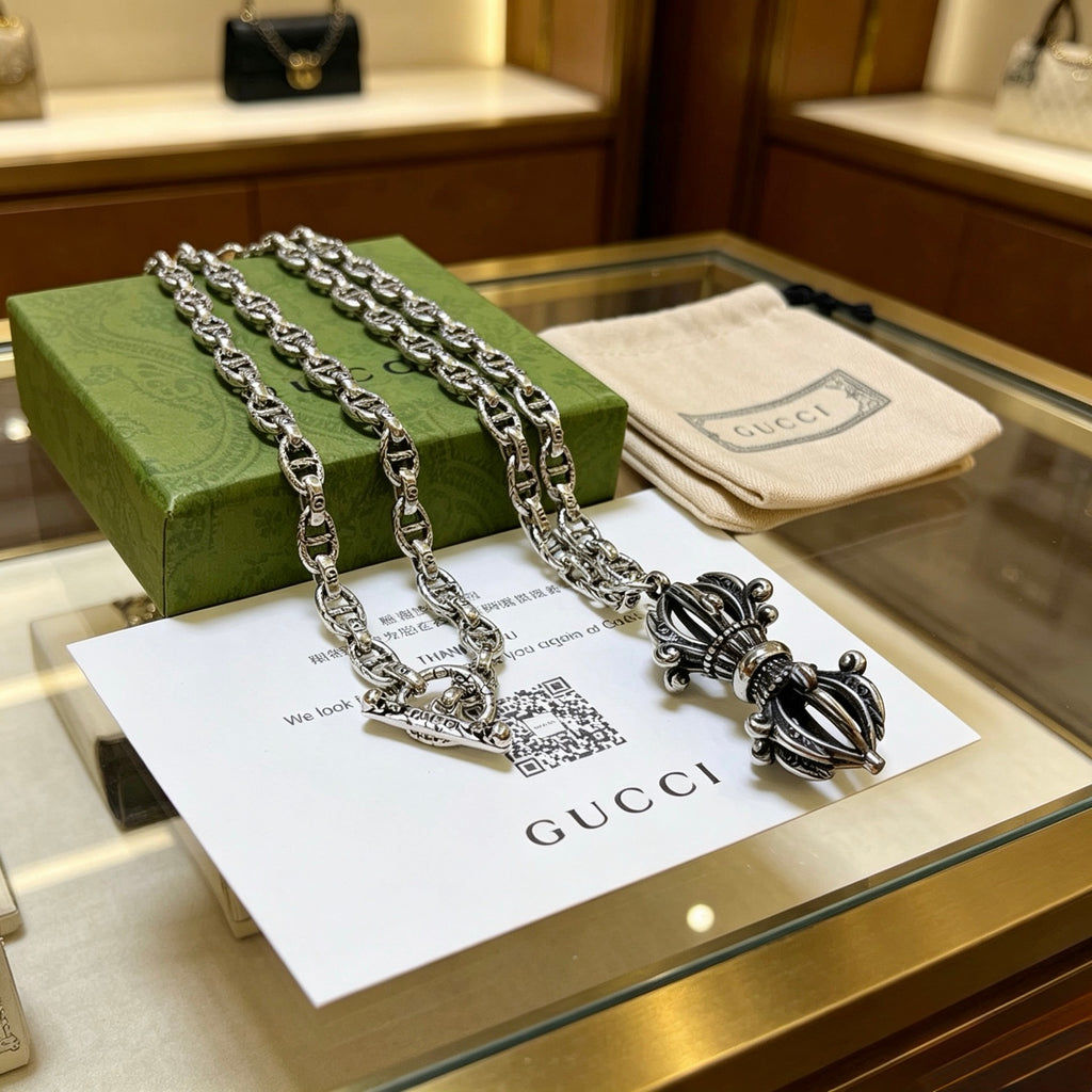 Gucci Anger Forest Interlocking G Antiqued Chain Necklace - album image 6