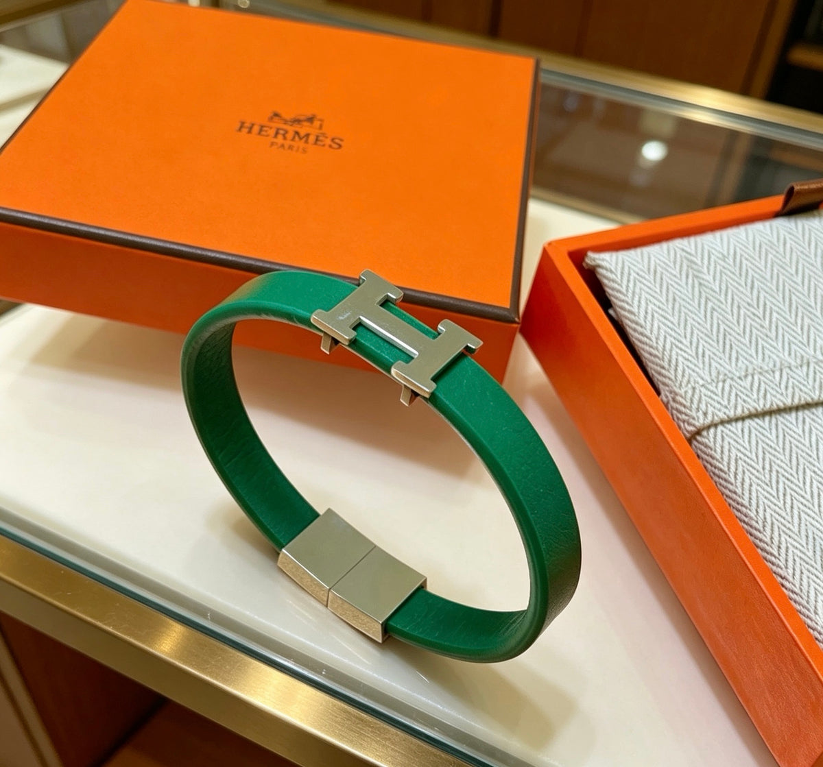 Hermès Teal Leather H Bracelet - album image 5