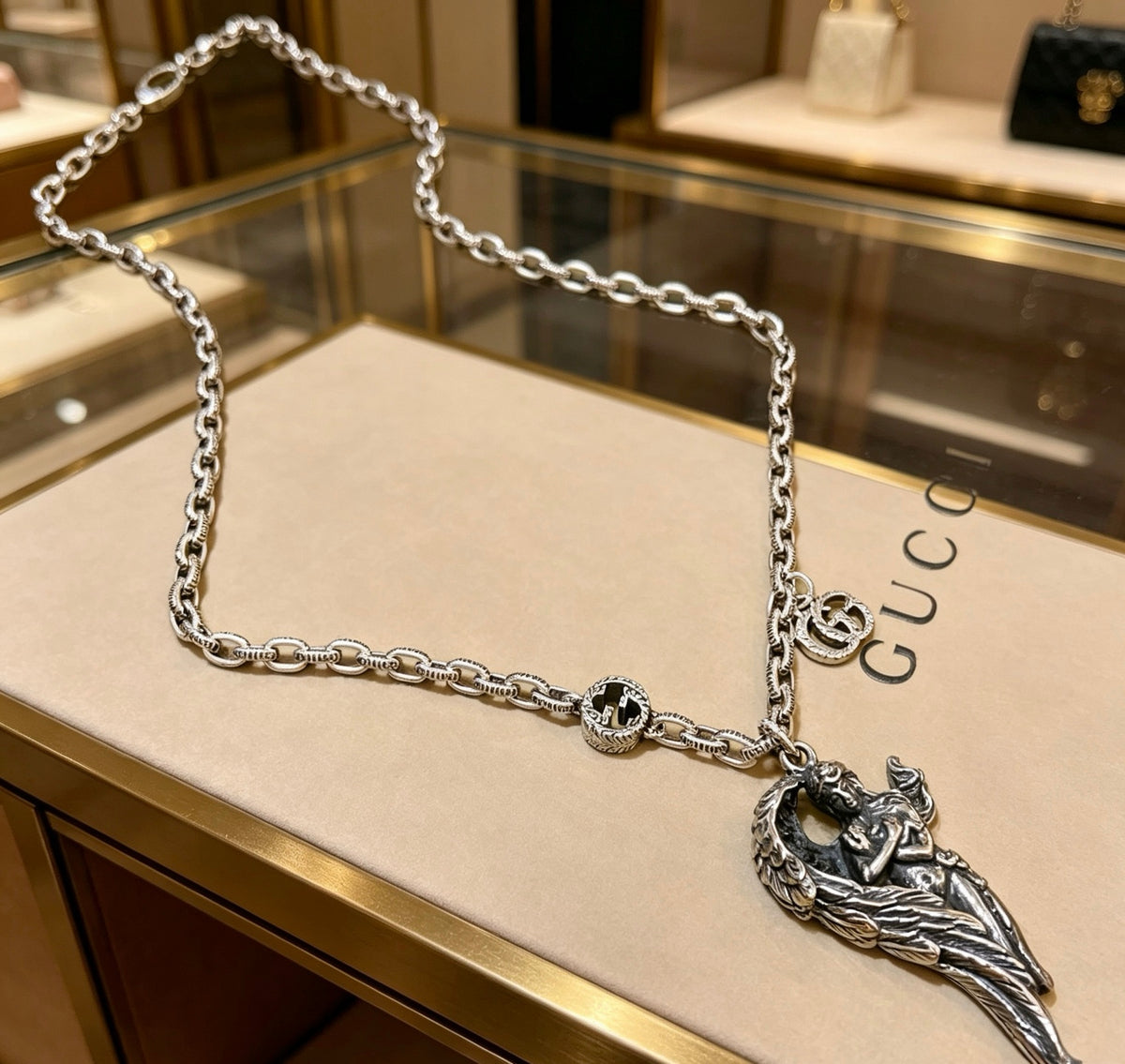 Gucci Anger Forest Interlocking G Antiqued Chain Necklace - album image 1