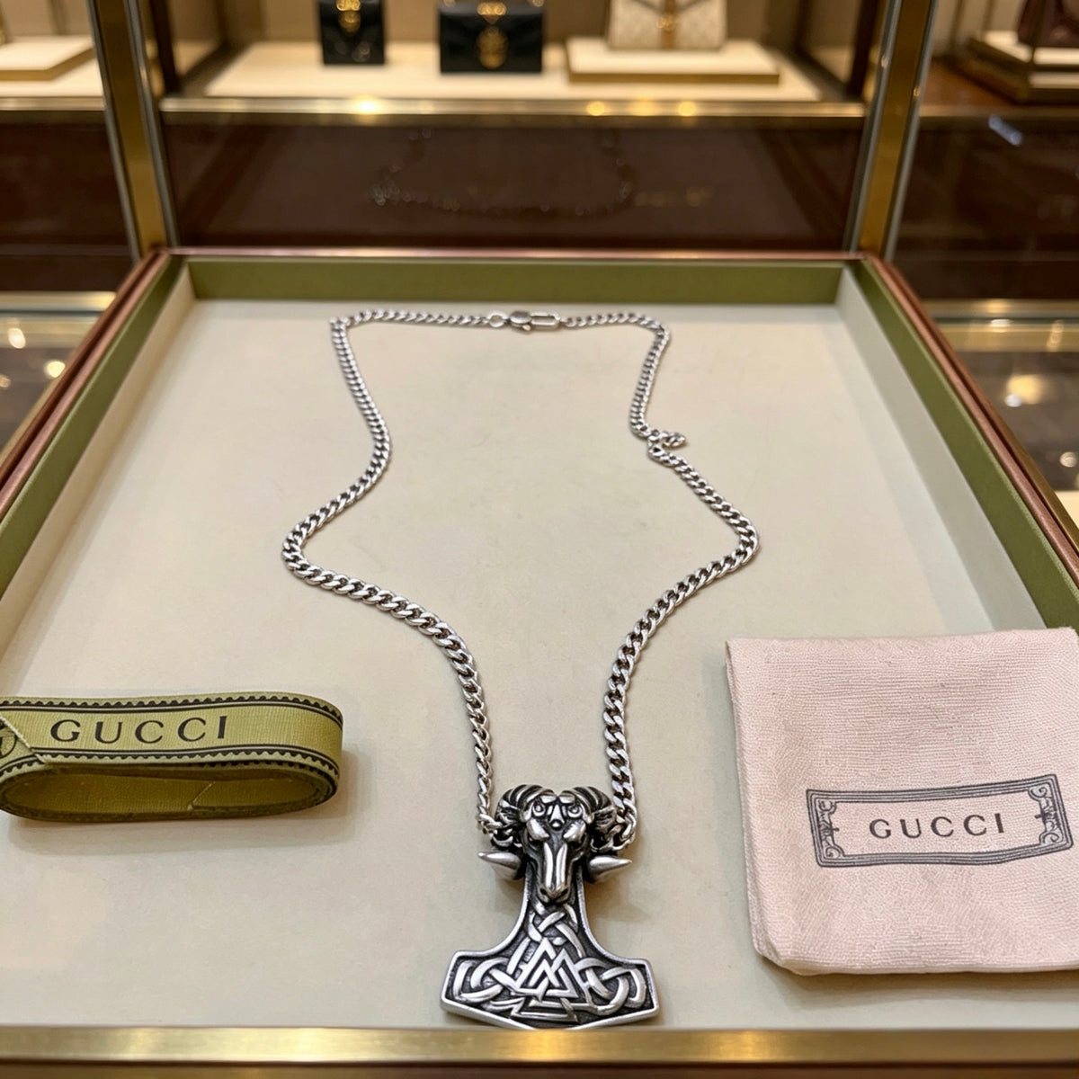 Gucci Anger Forest Interlocking G Antiqued Chain Necklace - album image 6
