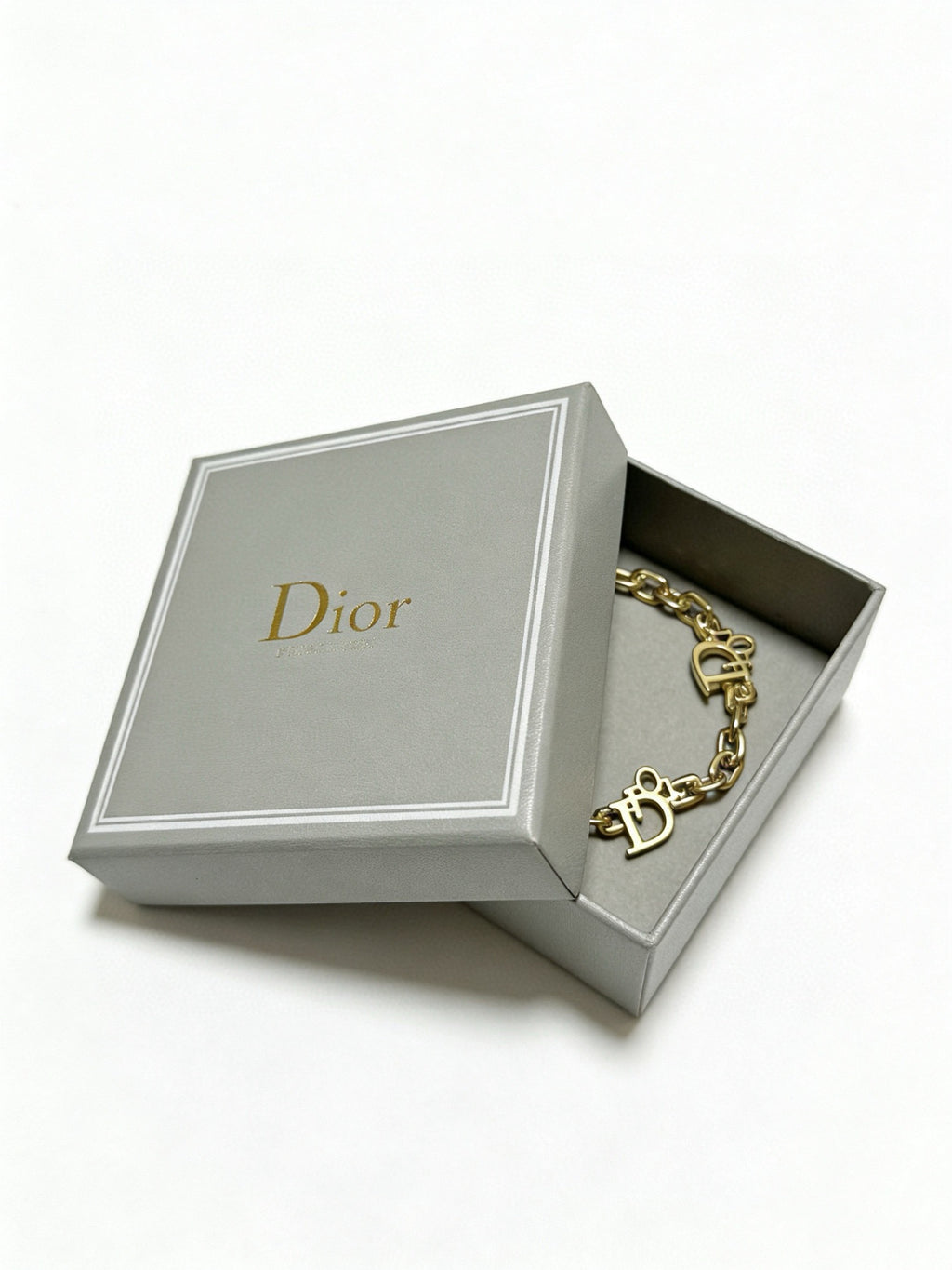Dior Gold-Tone Ornamental Chain Bracelet - product image 11
