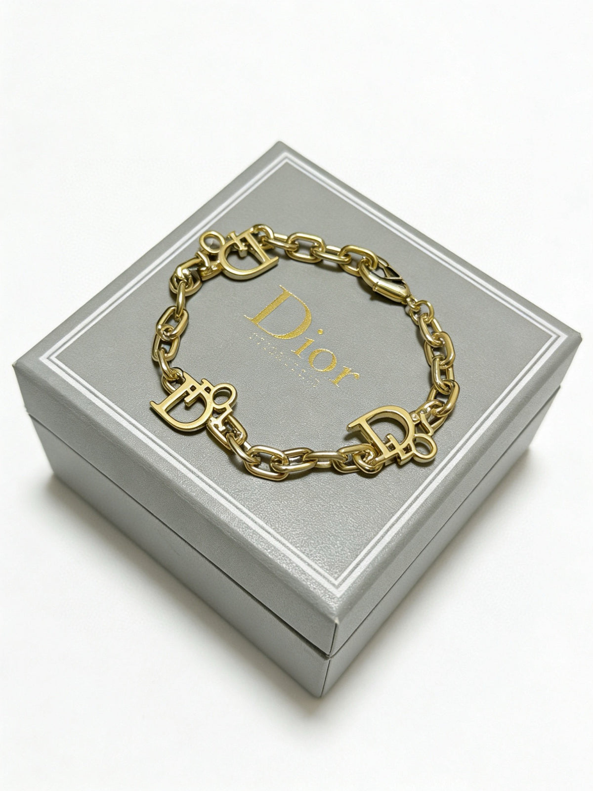 Dior Gold-Tone Ornamental Chain Bracelet - product image 12