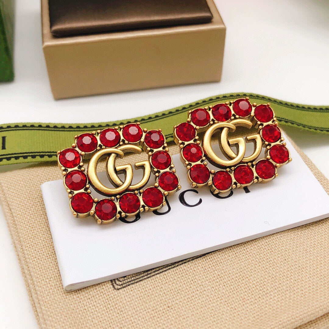 Gucci Antique Gold-Tone Square Antiqued Earrings - album image 8