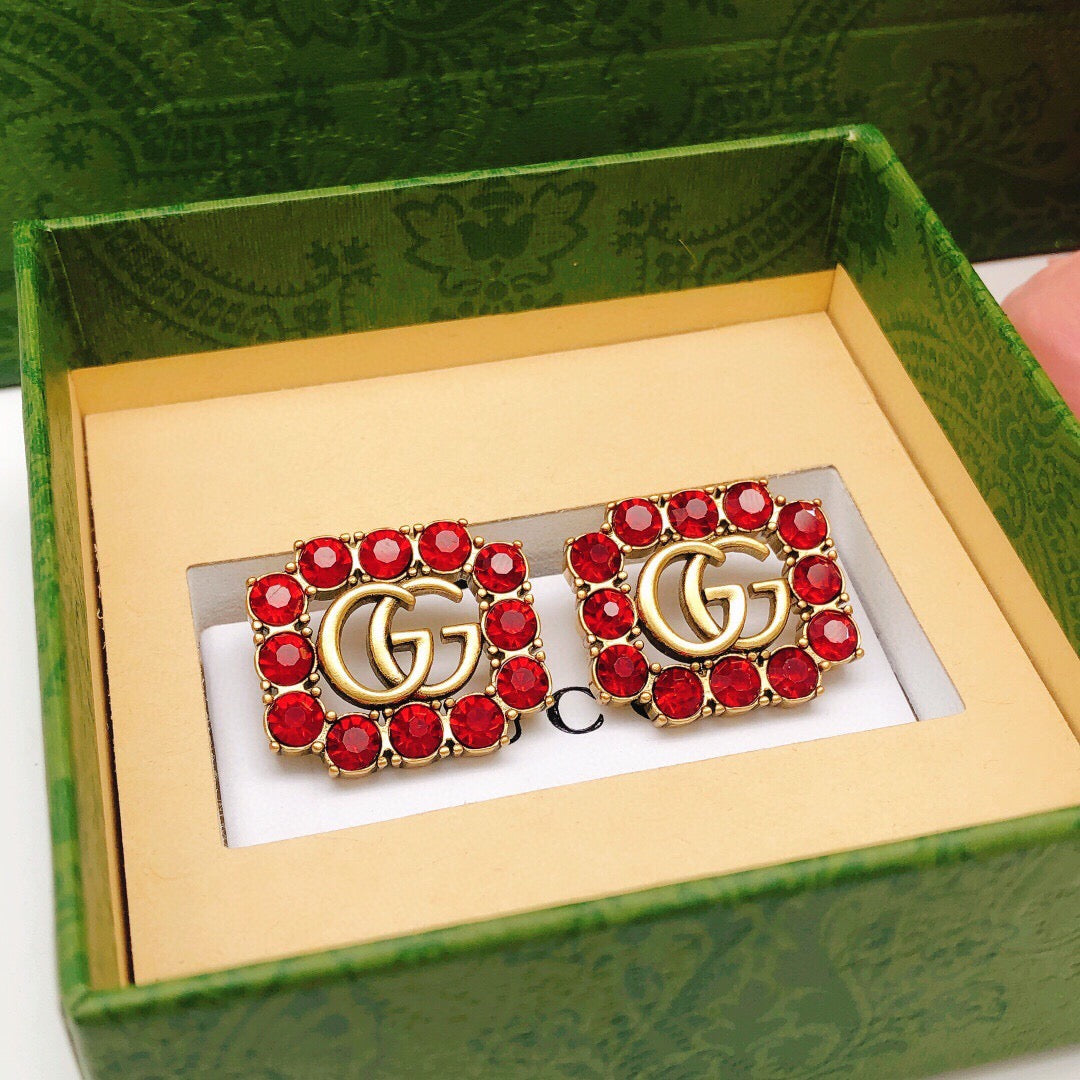 Gucci Antique Gold-Tone Square Antiqued Earrings - album image 6