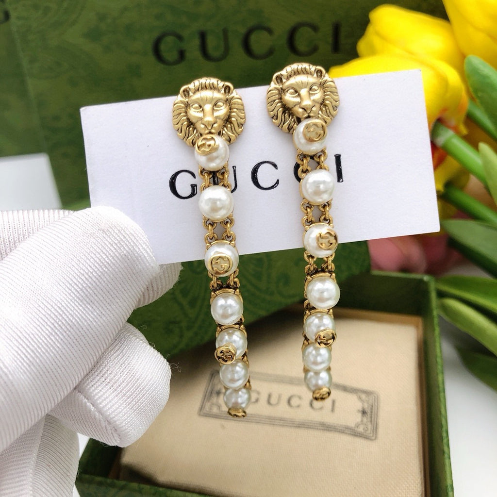 Gucci Lion Head Tassel Earrings - album image 3