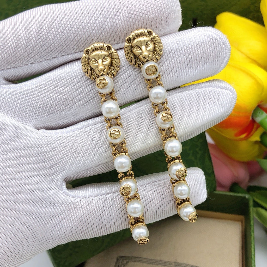 Gucci Lion Head Tassel Earrings - album image 2