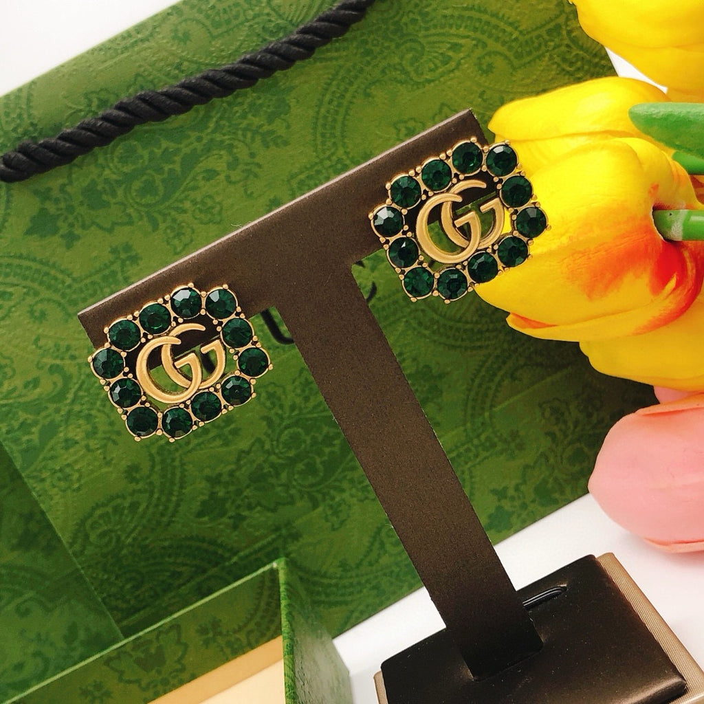 Gucci Antique Gold-Tone Square Antiqued Earrings - album image 9
