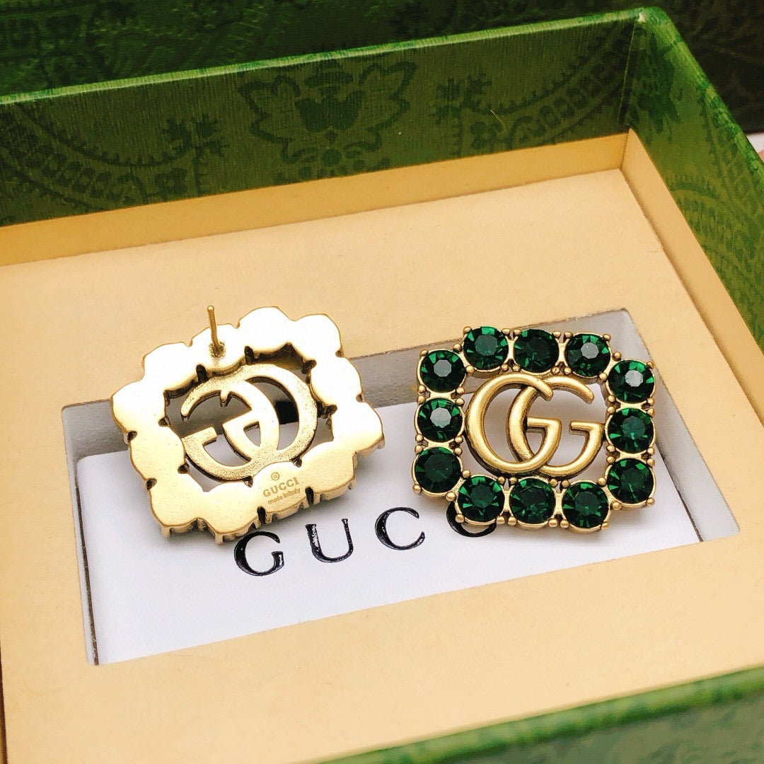 Gucci Antique Gold-Tone Square Antiqued Earrings - album image 6