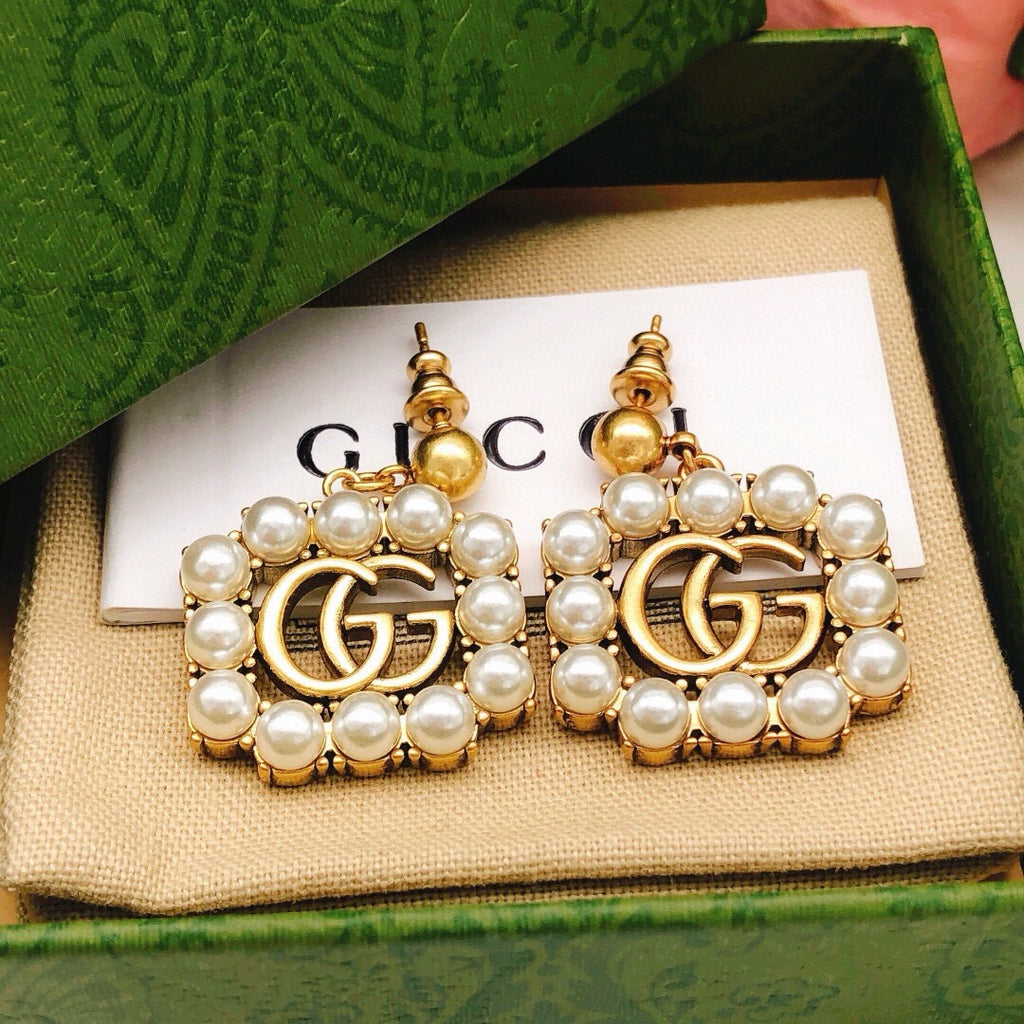 Gucci Pearl Tassel Earrings - album image 8