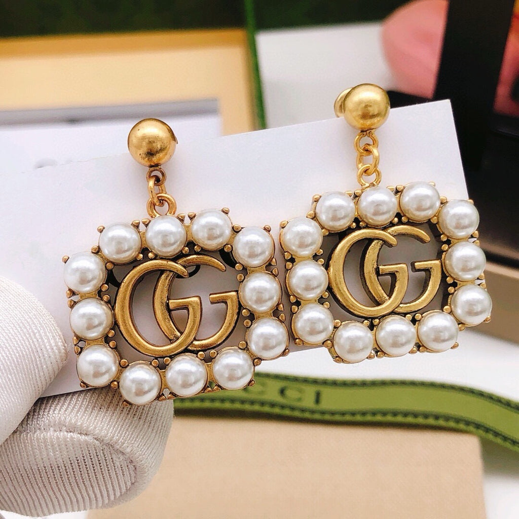 Gucci Pearl Tassel Earrings - album image 5